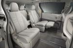 Toyota Sienna SE 2010 года